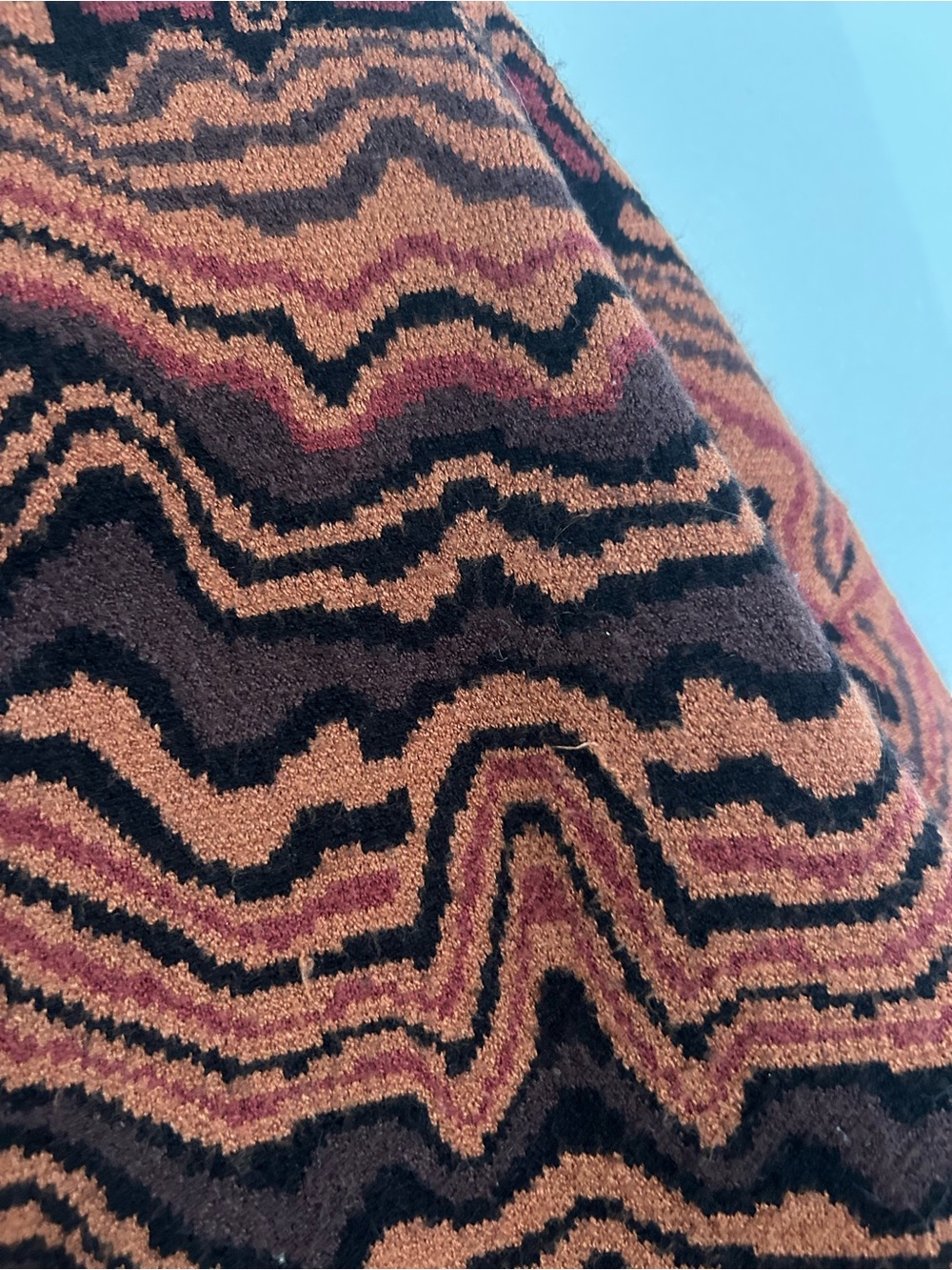 Woven Wave Pattern Cropped Cardigan - Rust/Black RVCA - Picture 3 of 3